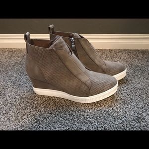 Ccocci brand wedged sneaker